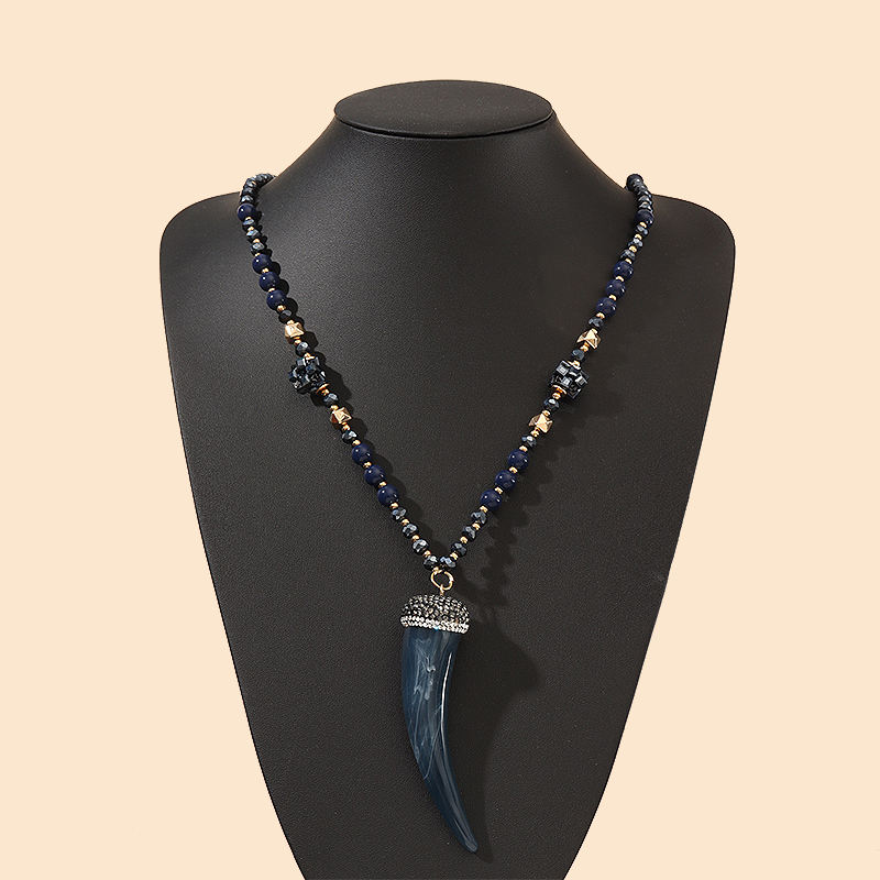 Resin Pendant Necklace Fashion Beaded Necklaces with Spike Shape for Party OEM/ODM Available